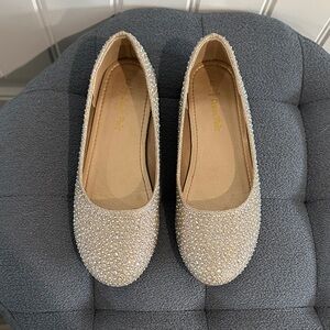 Dream Pairs Sparkling Beige Dress Shoes